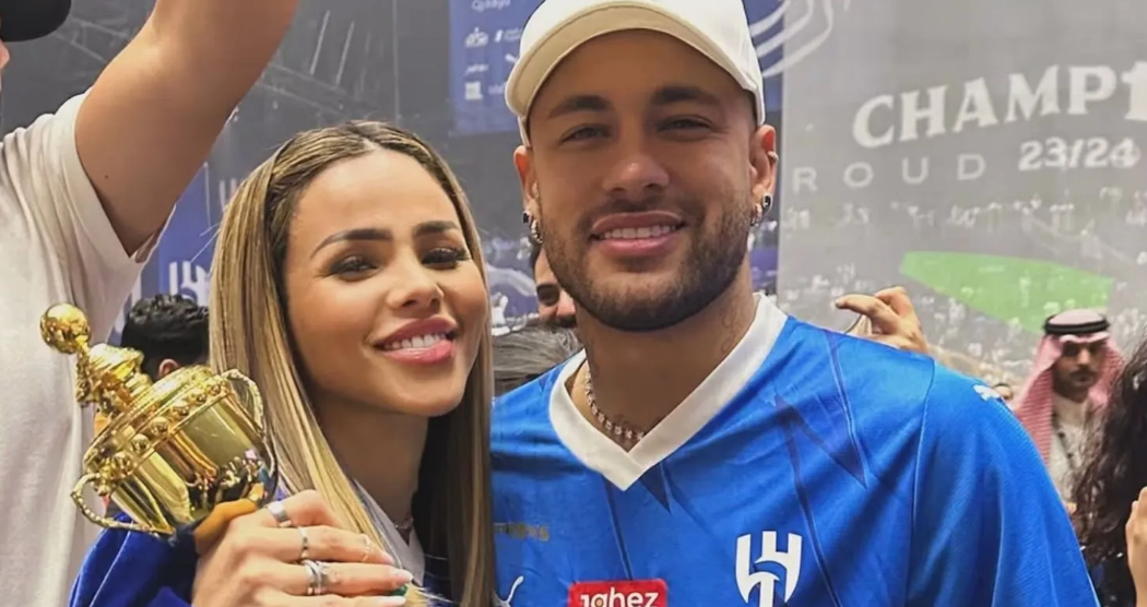Gabily, ex-affair de Neymar, se declara ao jogador após volta ao Santos