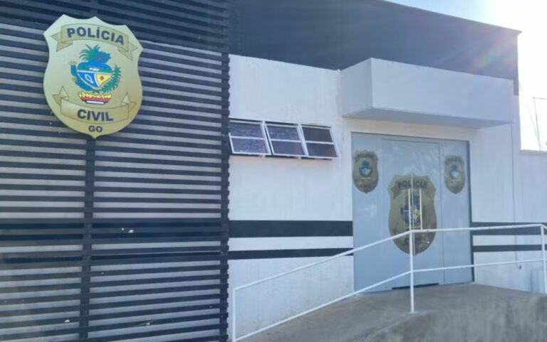 Padrasto é preso suspeito de estuprar bebê e alegar que vítima tinha se machucado no banho