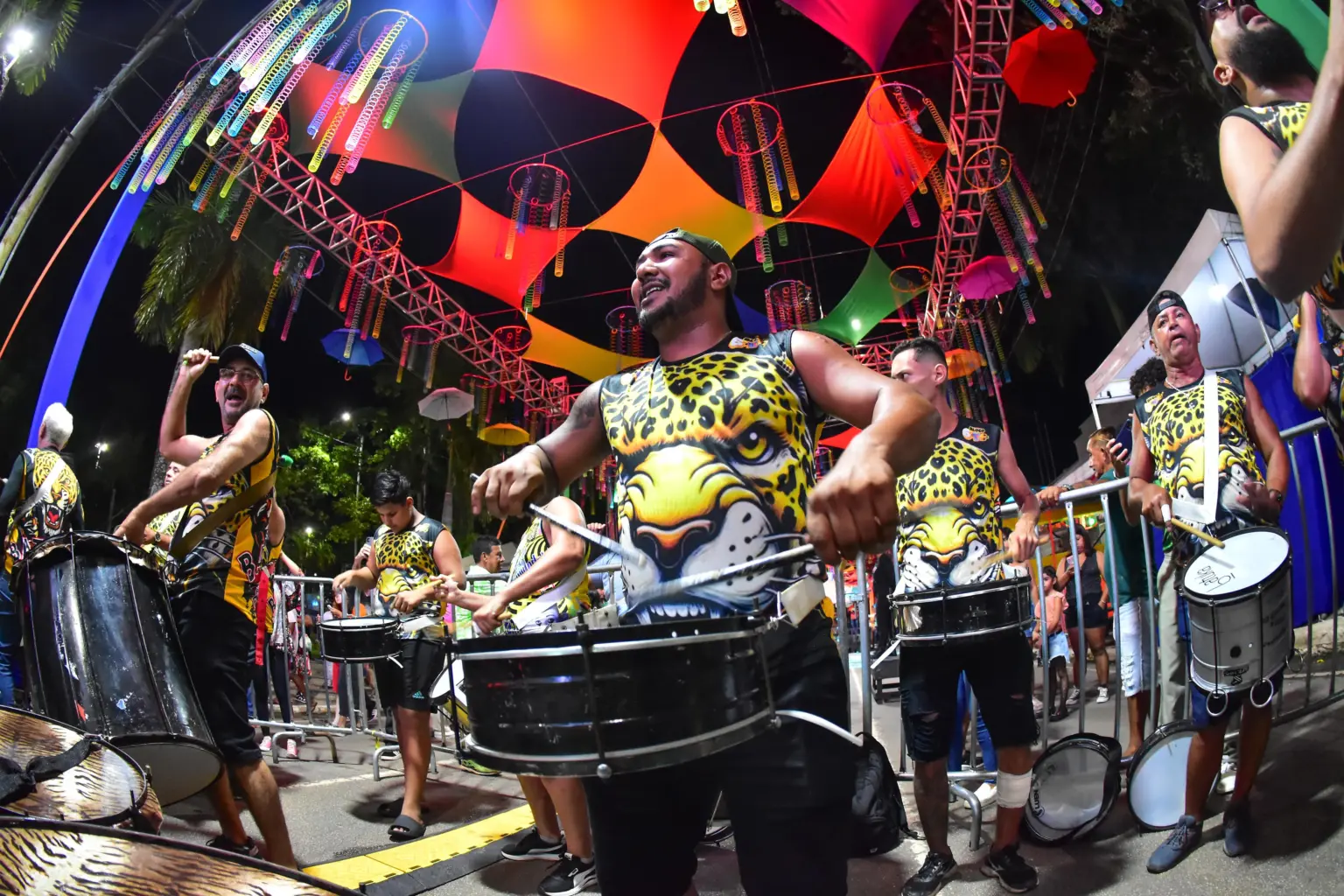 Bateria 6 é D+ abre o Carnaval 2025 com muito samba e em busca do Hexacampeonato