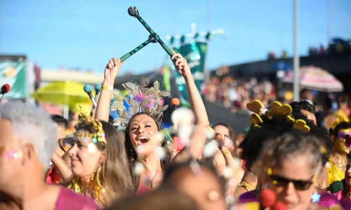 Quais os hits do carnaval 2025?