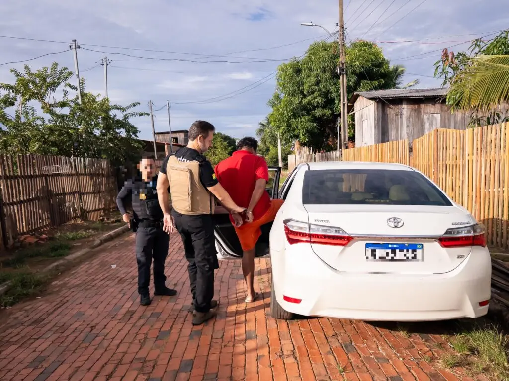 Homem é preso no Acre por atrair e chantagear crianças pelas redes sociais, usando perfil falso