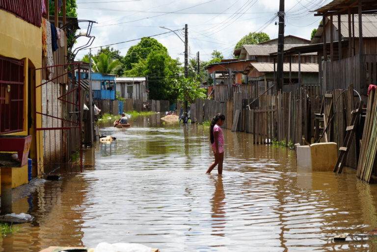 Governo do Acre solicita apoio federal diante do risco de enchentes: “Atender com dignidade”