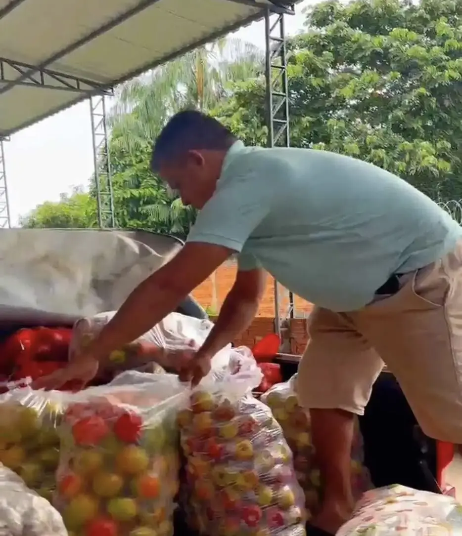 Conheça o ministério Ruach Kadosh, que realiza ações solidárias no ramal da Castanheira