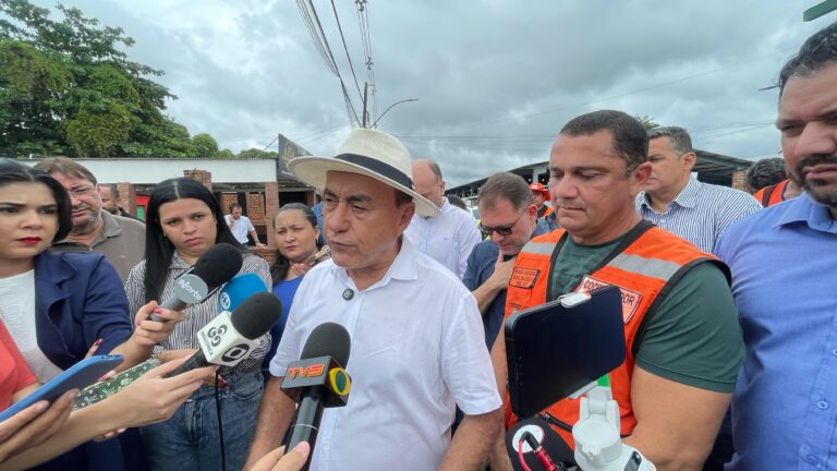 Após problemas nas ETAs, Bocalom diz que abastecimento será normalizado nesta semana