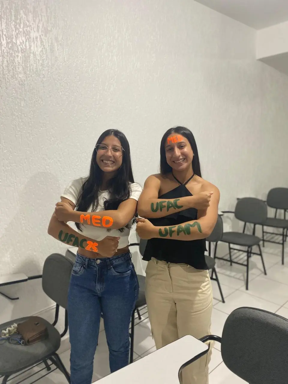 Dupla conquista: gêmeas acreanas são aprovadas em Medicina na Ufac; conheça a história