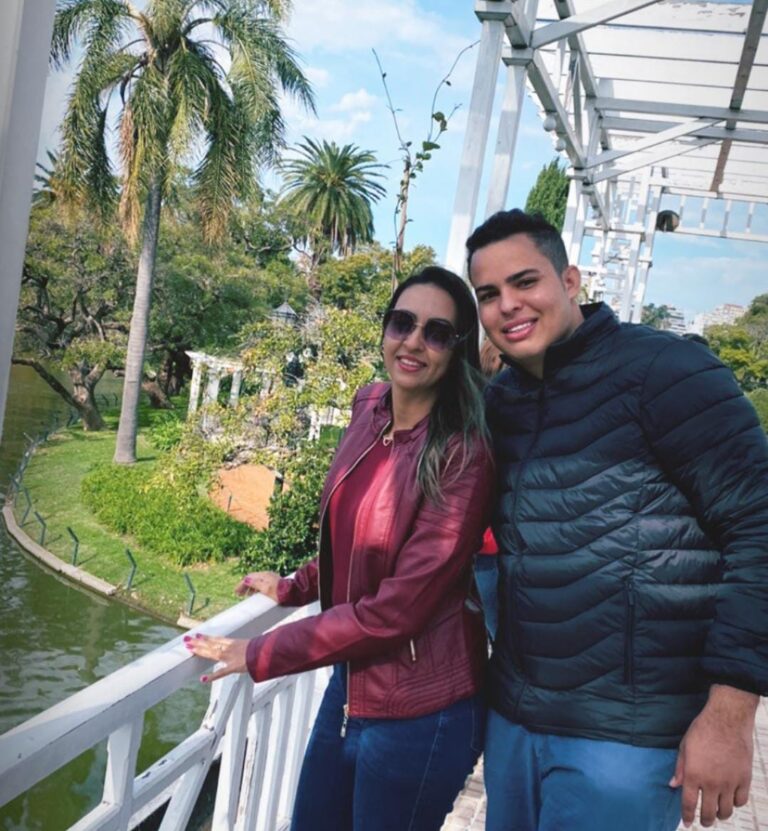 Empresário viaja do Acre até SP para acompanhar final do Campeonato Paulista e quase fica sem a esposa