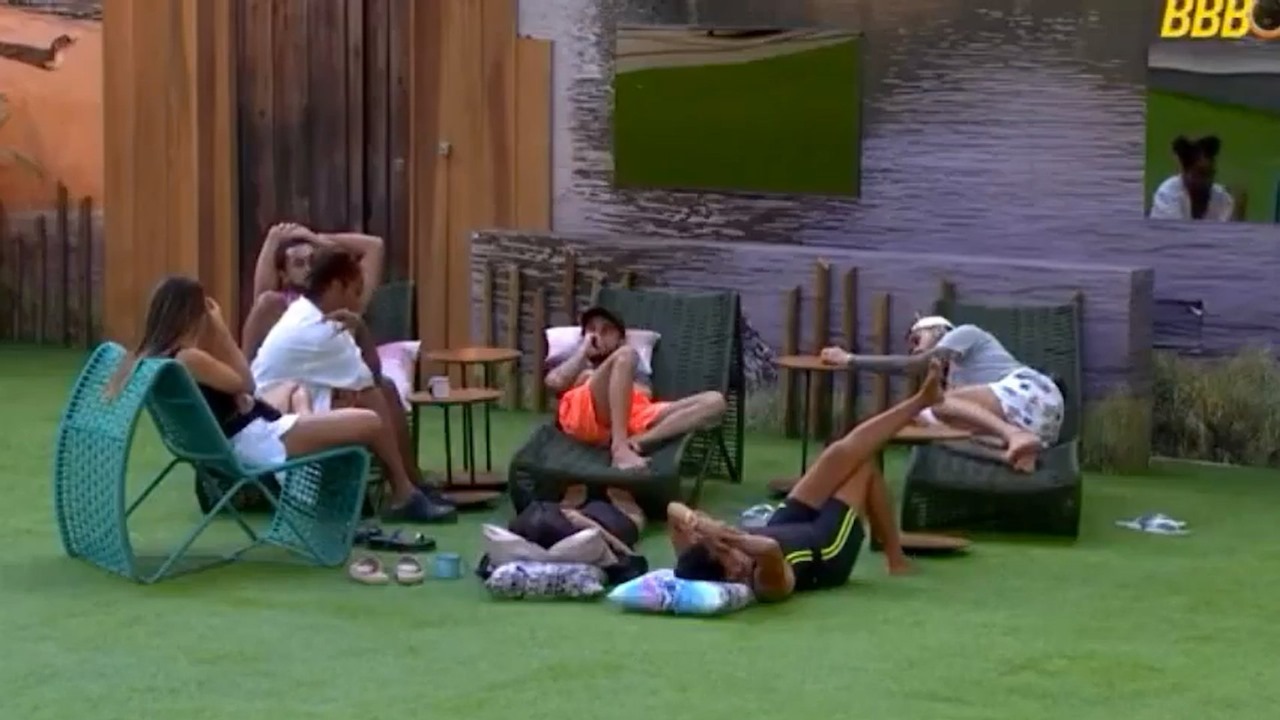 Interferência divina ou da produção? Thamiris diz que recebeu alerta de “Deus” sobre Eva e Renata