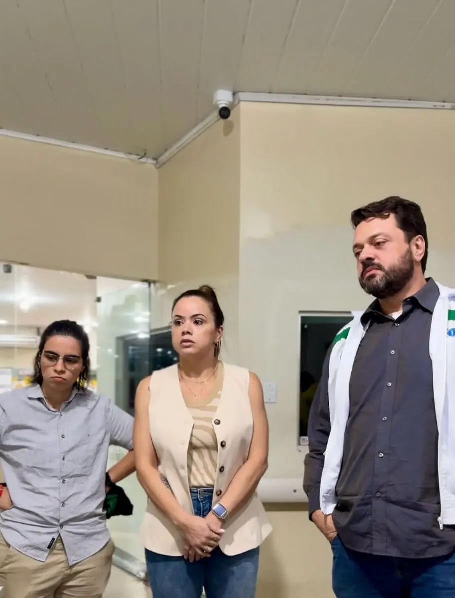 Michelle Melo visita UPA do Segundo Distrito para verificar funcionamento da unidade