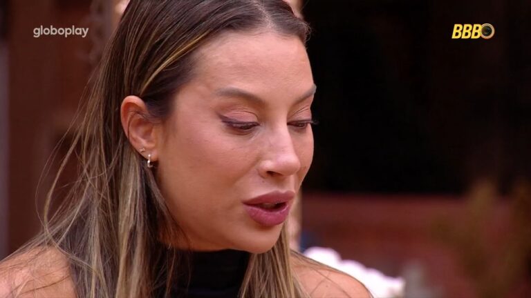 Renata se emociona e questiona eliminação de Eva e questiona sobre o “velha sonsa”