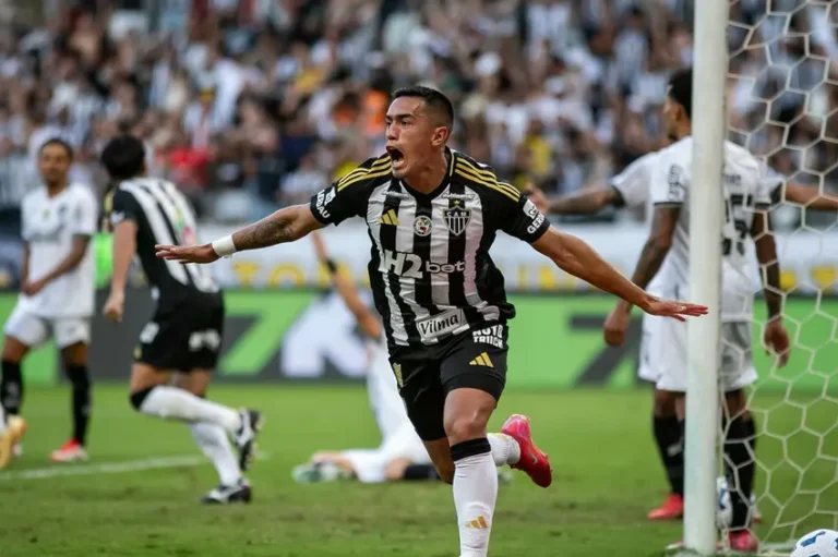 Comentarista da Globo vê erro de medalhão do Botafogo em gol do Atlético-MG