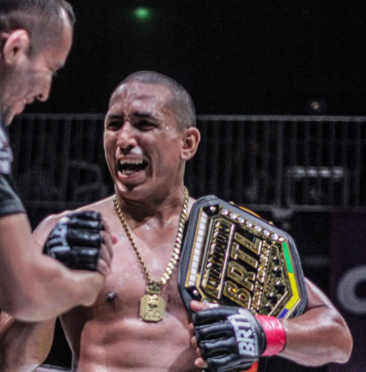 Com nocaute em 1min40s, Bruno Mutante é campeão de campeonato de MMA em Rondônia