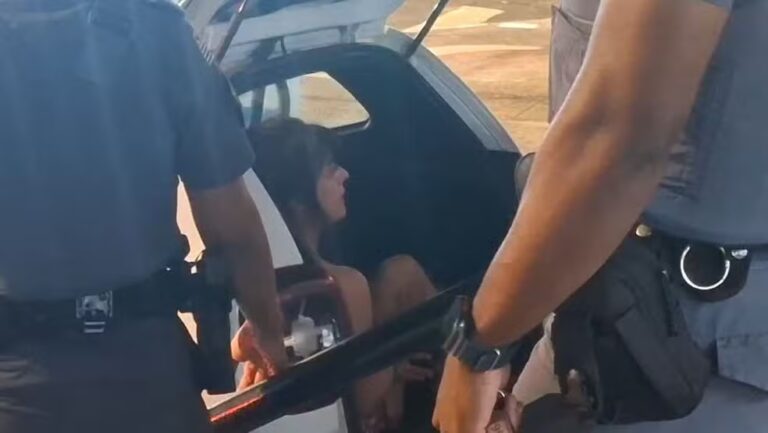 Ex-panicat é detida pela 3ª vez em 9 meses após causar transtornos em minimercado