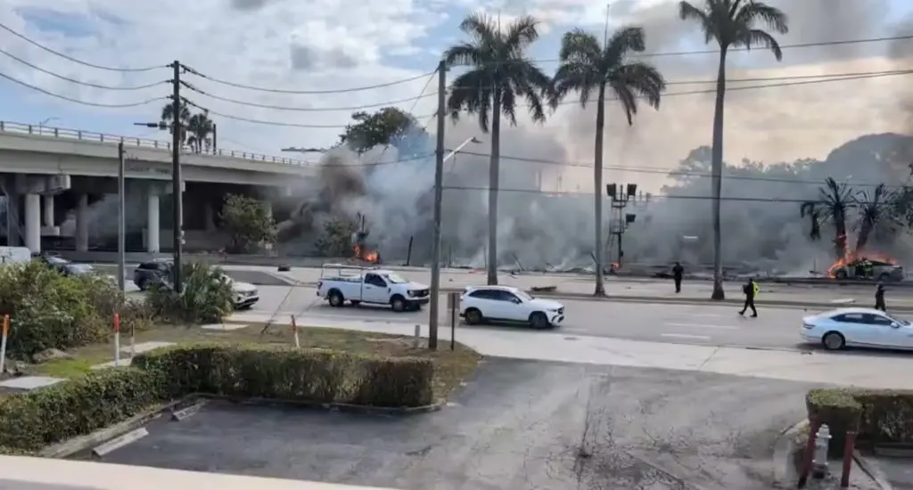 Três pessoas morrem após avião de pequeno porte cair em Boca Raton, Flórida