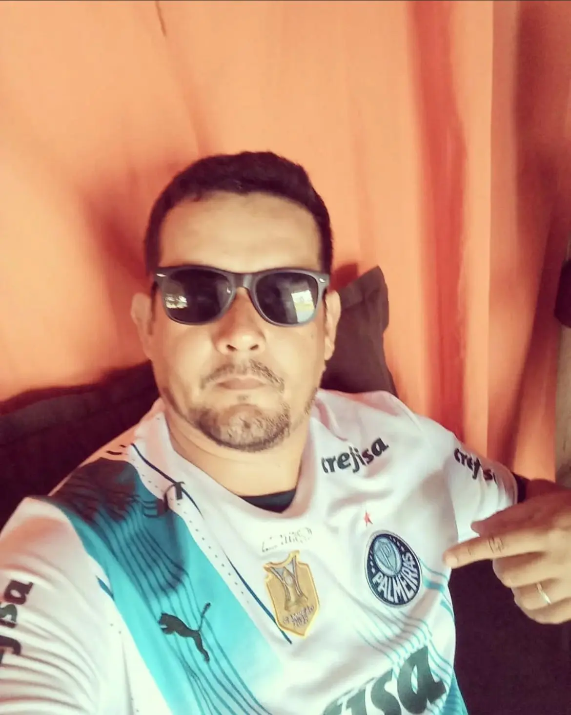 Homem preso por estuprar a filha se identifica como ‘servo de Deus’, patriota e conservador