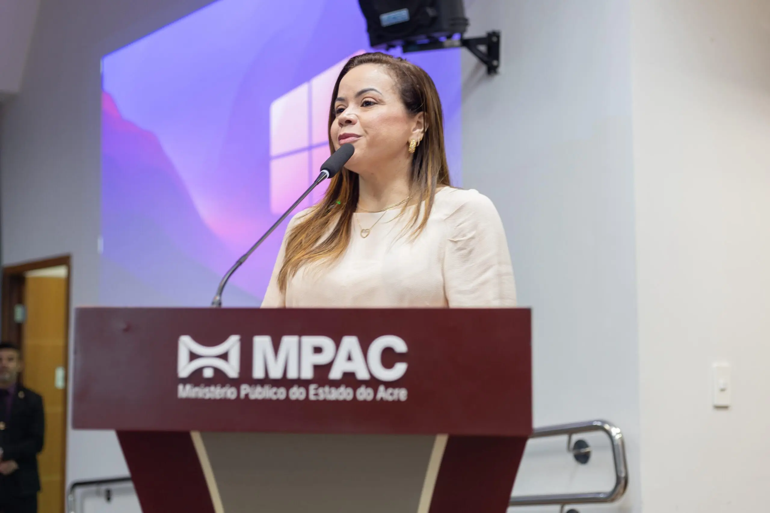 Michelle Melo solicita elaboração de Censo de pessoas em situação de rua