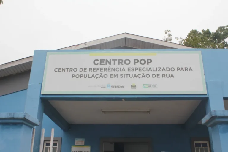 Acisa sai em defesa de comerciantes e aprova mudança do Centro POP para outro local