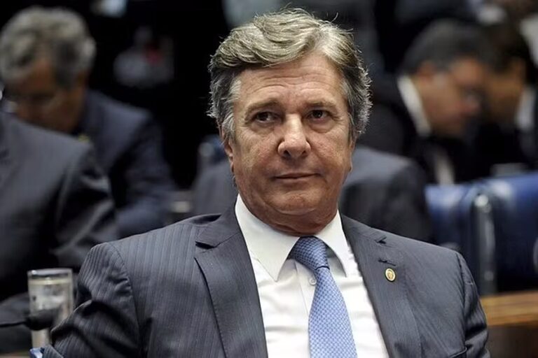 STF forma maioria para manter prisão de Collor; decisão será em plenário físico