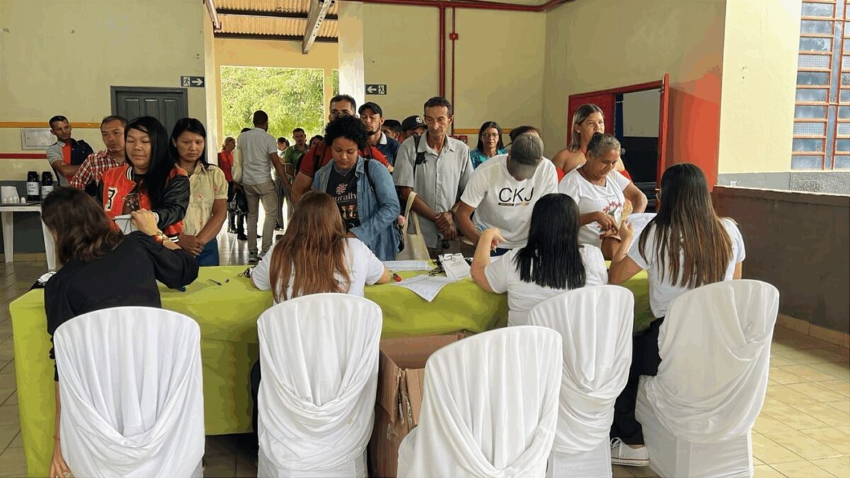 Consulta com povos originários e comunidades discute repartição de benefícios ambientais em Cruzeiro do Sul