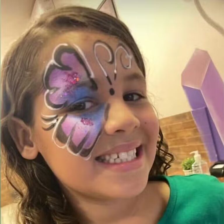 Criança morre após inalar desodorante em desafio pela internet; polícia do DF investiga o caso