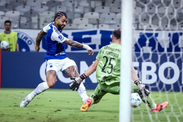 Após vexame do Cruzeiro, Gabigol vê fase sem vitórias impactar confiança do time