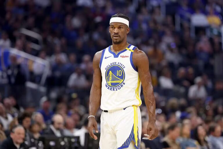 Warriors vencem Grizzlies e encaram os Rockets nos playoffs da NBA