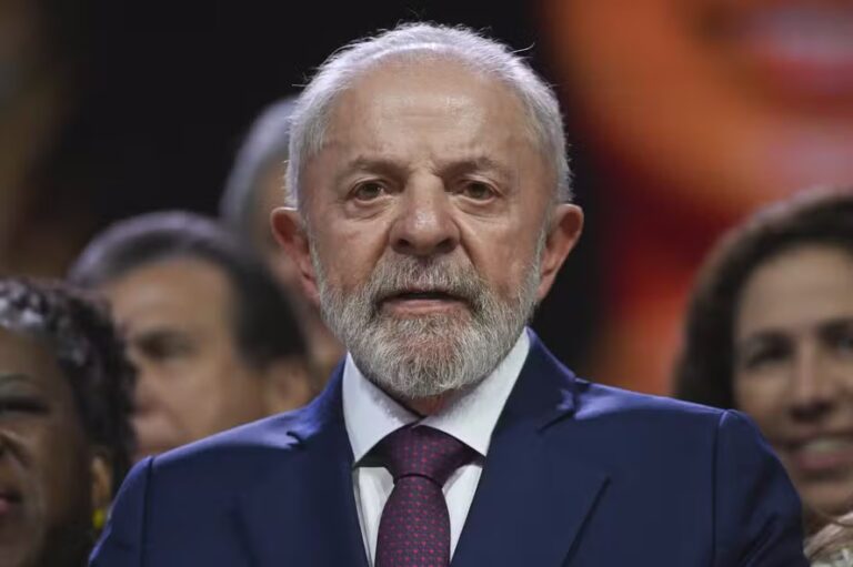 Lula participa de jantar com líderes partidários para reforçar articulação política