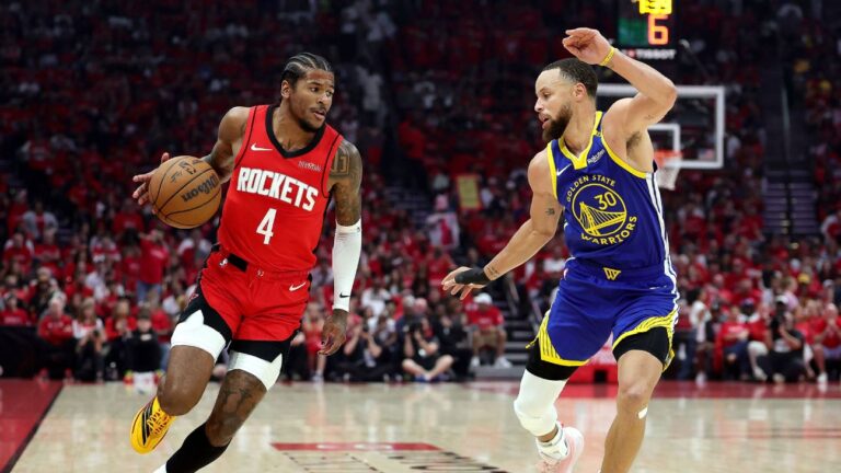 Warriors vencem Rockets com show de Curry em jogaço nos playoffs da NBA