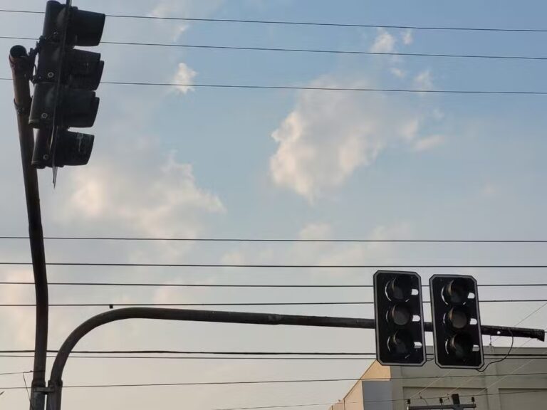 Cidades de Rondônia e do Acre ficam sem energia elétrica na tarde desta sexta-feira