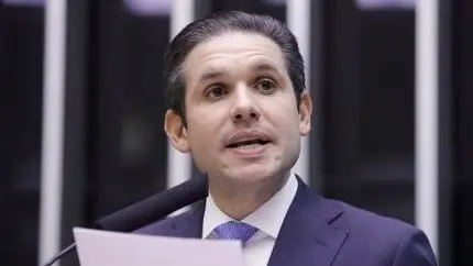 Hugo Motta propõe nova via ao PL para discutir anistia de 8 de janeiro