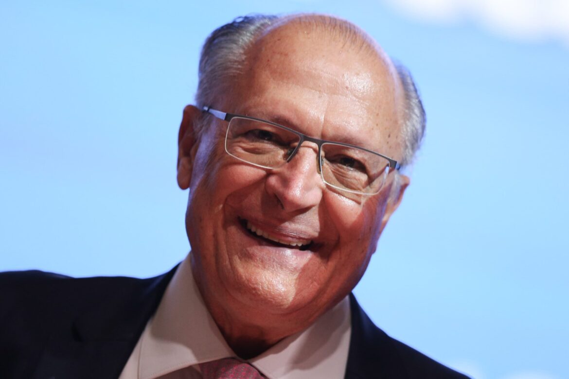 alckmin-embarca-nesta-sexta-(16/5)-para-posse-do-papa-leao-xiv