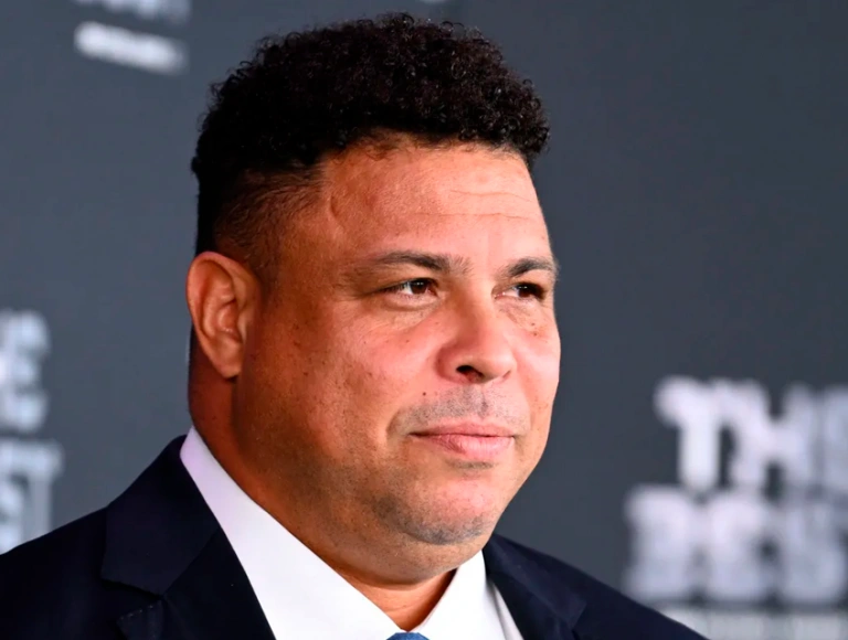 fim-de-gestao:-ronaldo-vende-clube-na-espanha-a-grupo-dos-eua-por-r$-322-milhoes