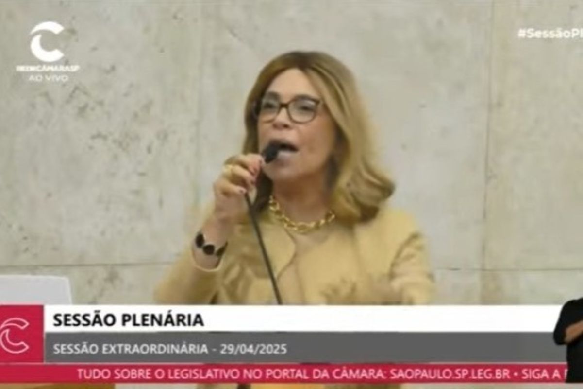 vereadora-acusada-de-racismo-associou-mulher-negra-a-“sapatos-baratos”