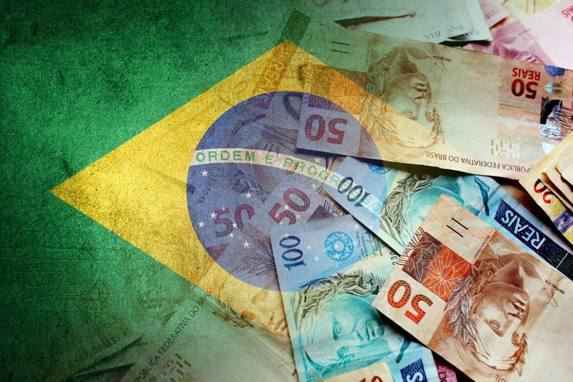 deficit-das-contas-externas-chega-a-us$-1,3-bilhao-em-abril,-diz-bc