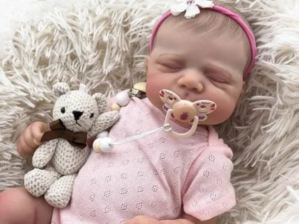 bebes-reborn:-o-mercado-lucrativo-por-tras-da-nova-febre-da-internet