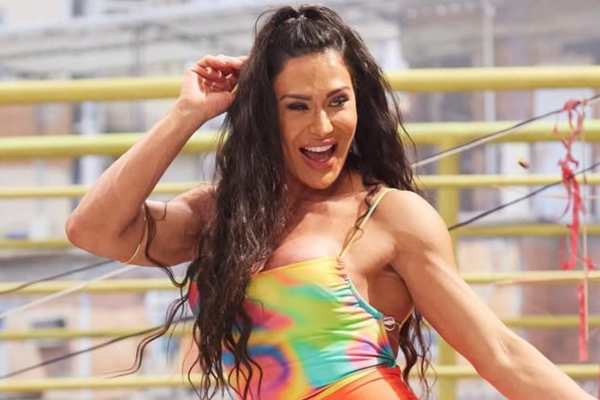 gracyanne-barbosa-diz-que-ja-pegou-homem-casado-e-revela-“trisal”