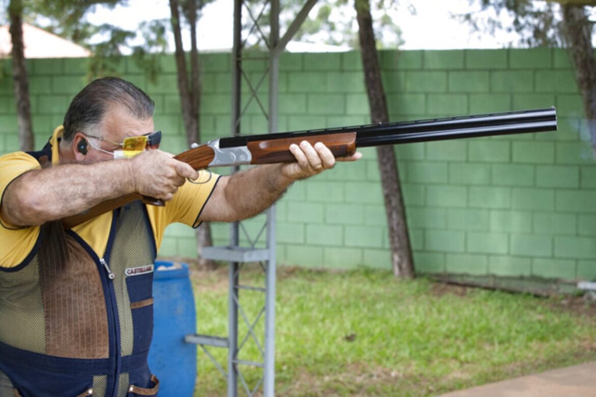 quem-e-o-dono-de-clube-de-tiro-que-vende-armas-para-o-comando-vermelho