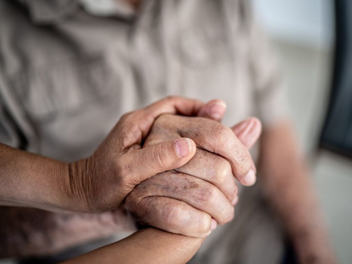 bmg-cobrou-aposentada-por-saque-fraudulento-em-credito-consignado