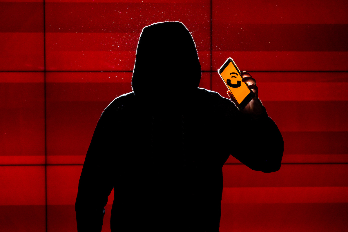 garoto-e-ameacado-apos-“cantar”-aluna-em-escola:-“ta-querendo-morrer?”