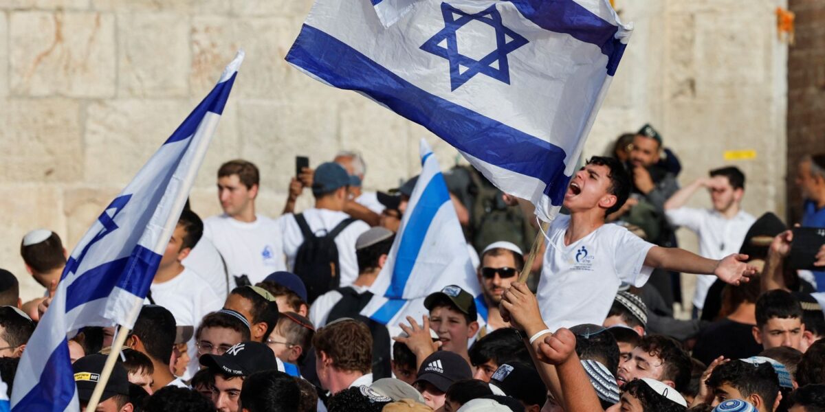 extrema-direita-confronta-palestinos-em-marcha-anual-em-jerusalem