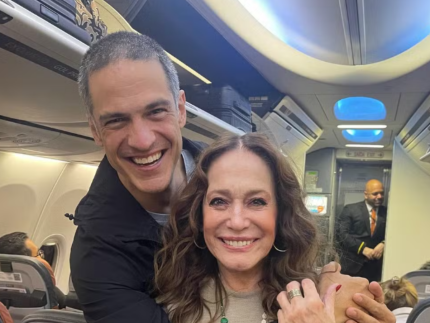 susana-vieira-e-mateus-solano-se-reencontram-durante-voo:-“mami-poderosa”