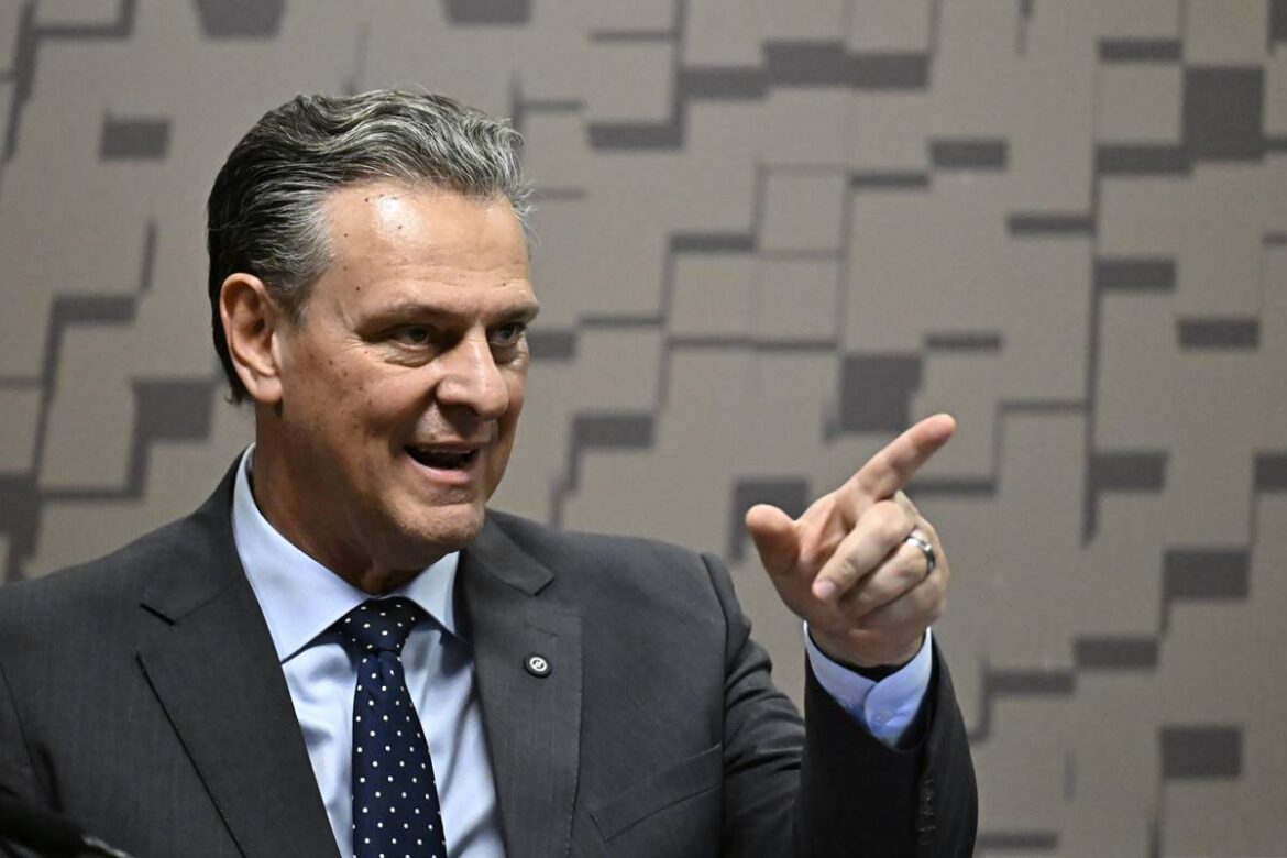 no-senado,-favaro-reforca-que-foco-de-gripe-aviaria-no-rs-foi-contido