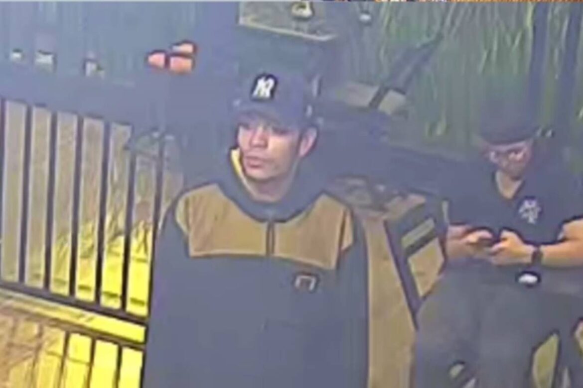 video:-homem-finge-estar-armado,-assalta-loja-de-acai-e-e-preso-no-df