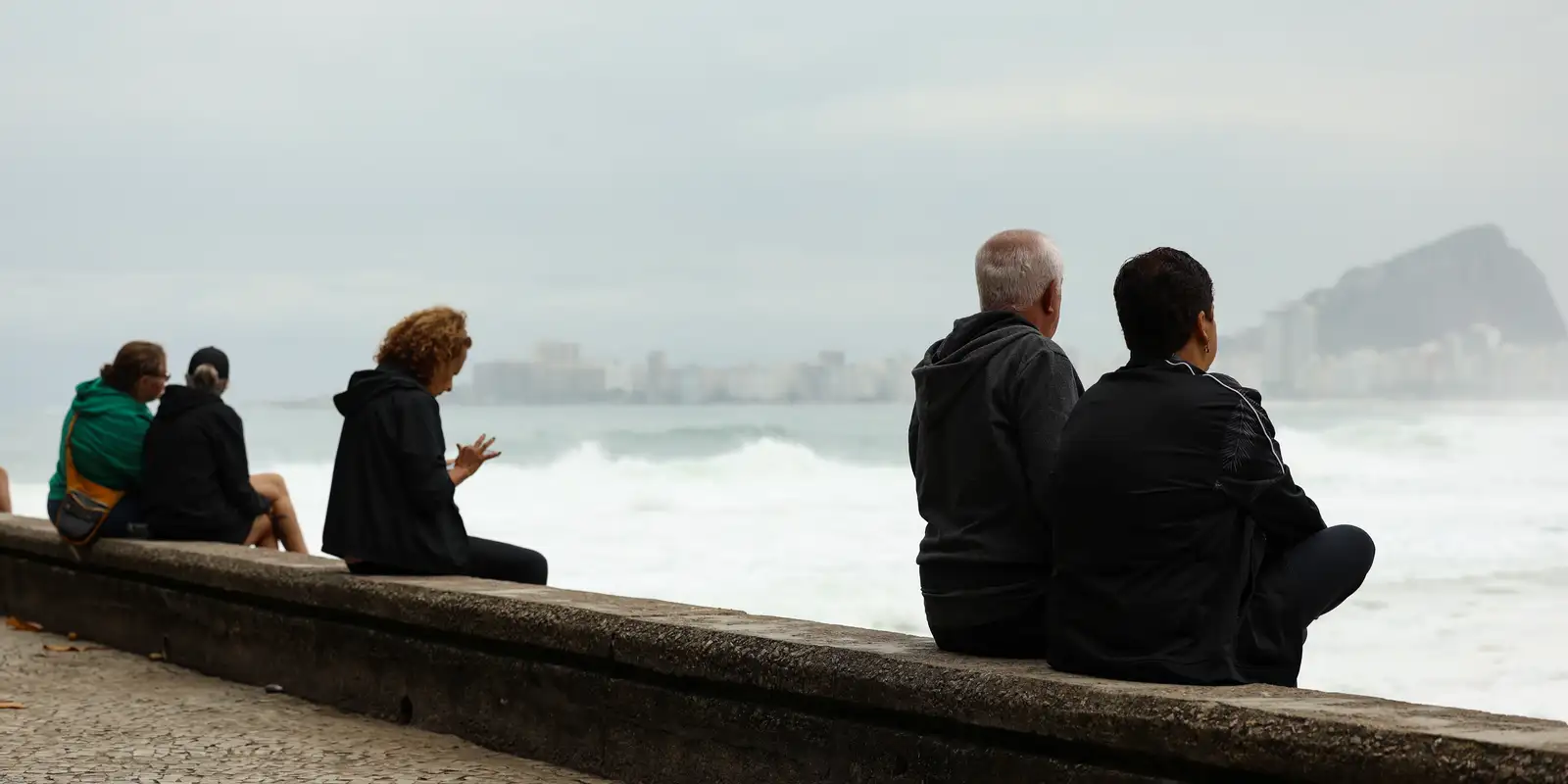 Frente fria se aproxima do Rio e pode provocar fortes rajadas de vento Frente fria se aproxima do Rio e pode provocar fortes rajadas de vento