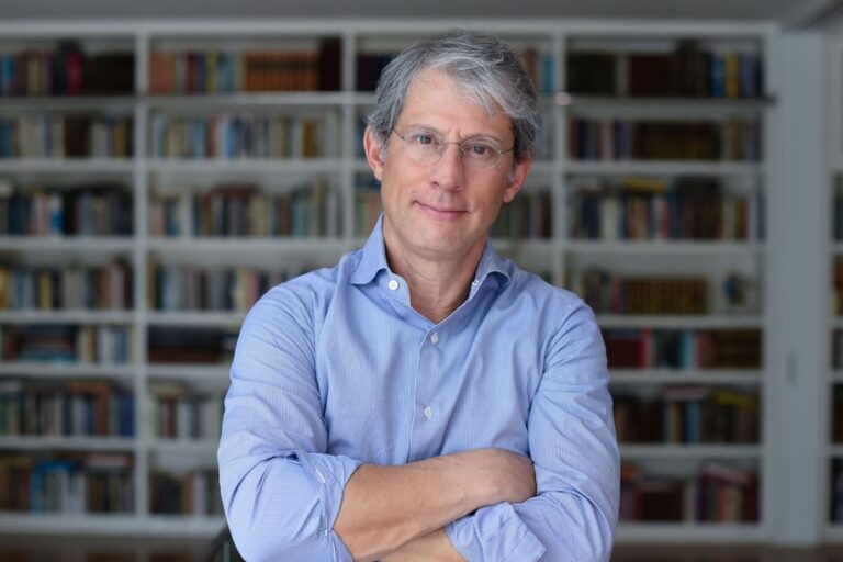 José Roberto de Castro Neves é eleito para a cadeira 26 da ABL