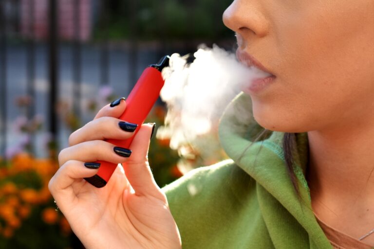 morte-de-adolescente-escancara-facilidade-na-compra-de-vapes-no-df