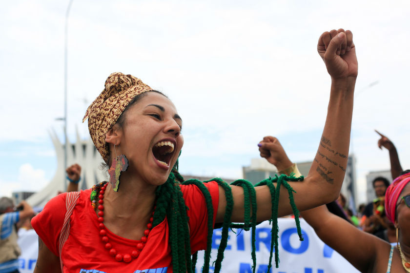 tudo-e-politica-no-ativismo-digital-das-mulheres-negras