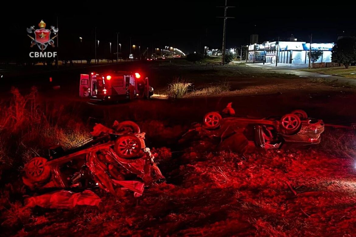 duas-pessoas-morrem-apos-capotamento-de-dois-carros-na-br-060