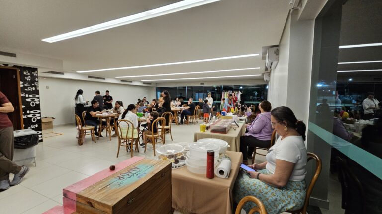 Projeto leva experiência tradicional das feiras para dentro de condomínios em Rio Branco