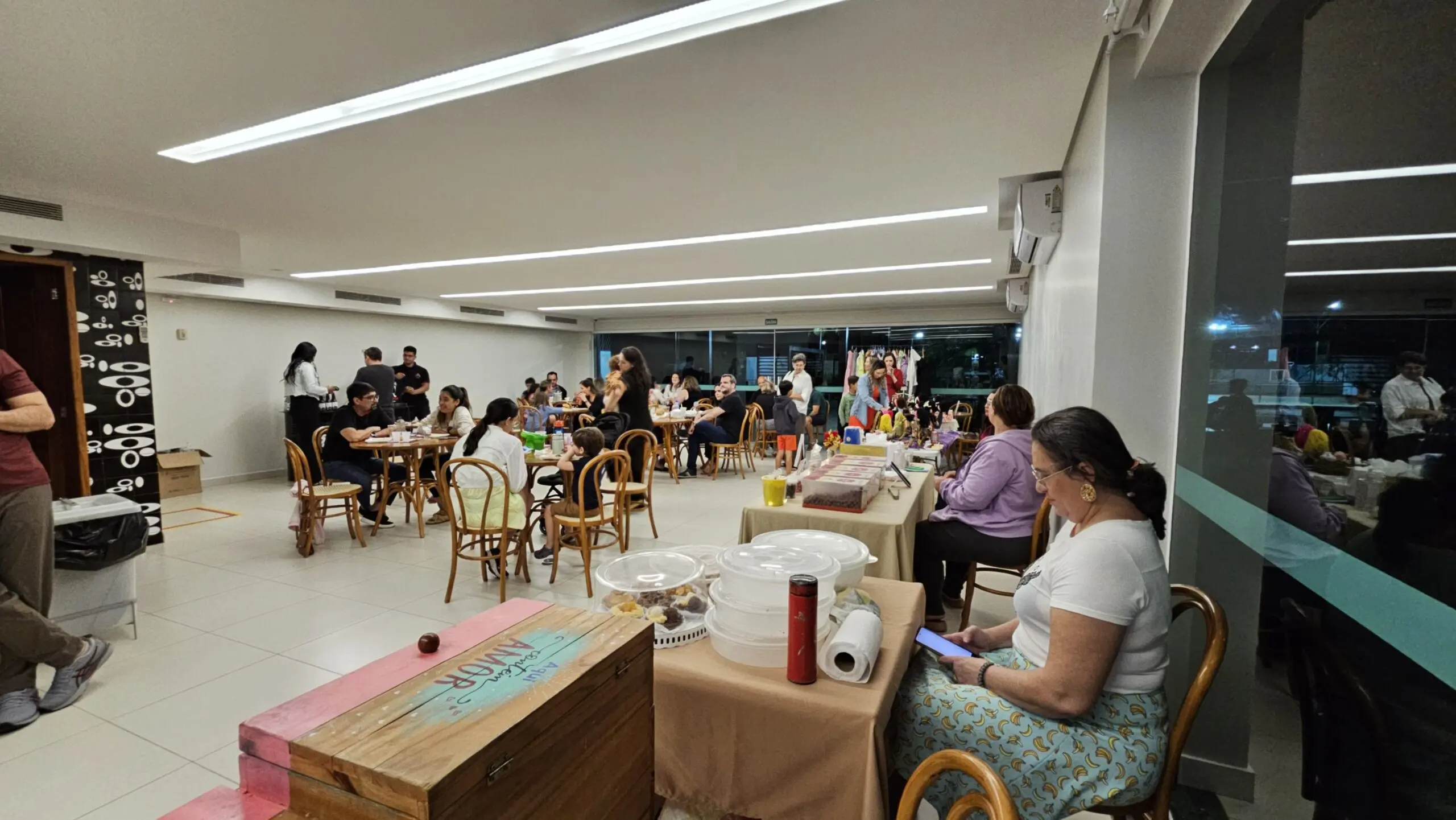 Projeto leva experiência tradicional das feiras para dentro de condomínios em Rio Branco