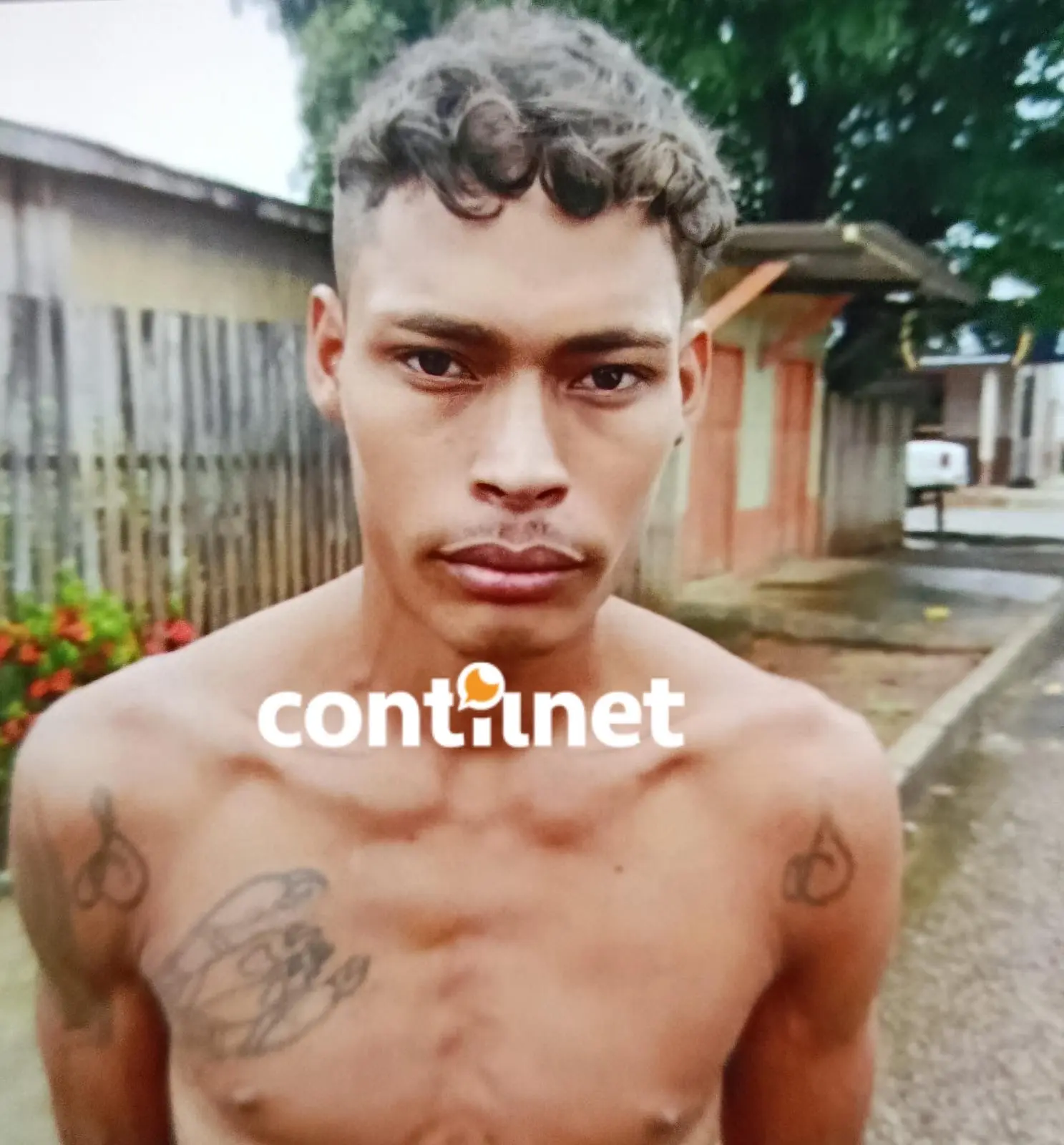 Jovem é ferido a tiros enquanto caminhava no 2º Distrito de Rio Branco e fica em estado grave